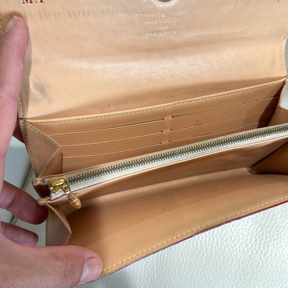 Authentic Murakami, Monogram Multicolor Sarah Wallet White - Picture 9 of 17